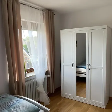 Heimelige Nesco Mit Balkon Und Garten Lejlighed Aurich