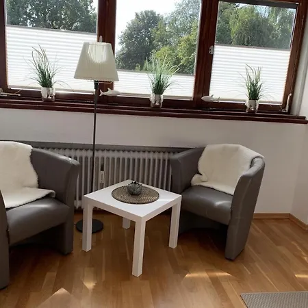 Heimelige Nesco Mit Balkon Und Garten * Aurich